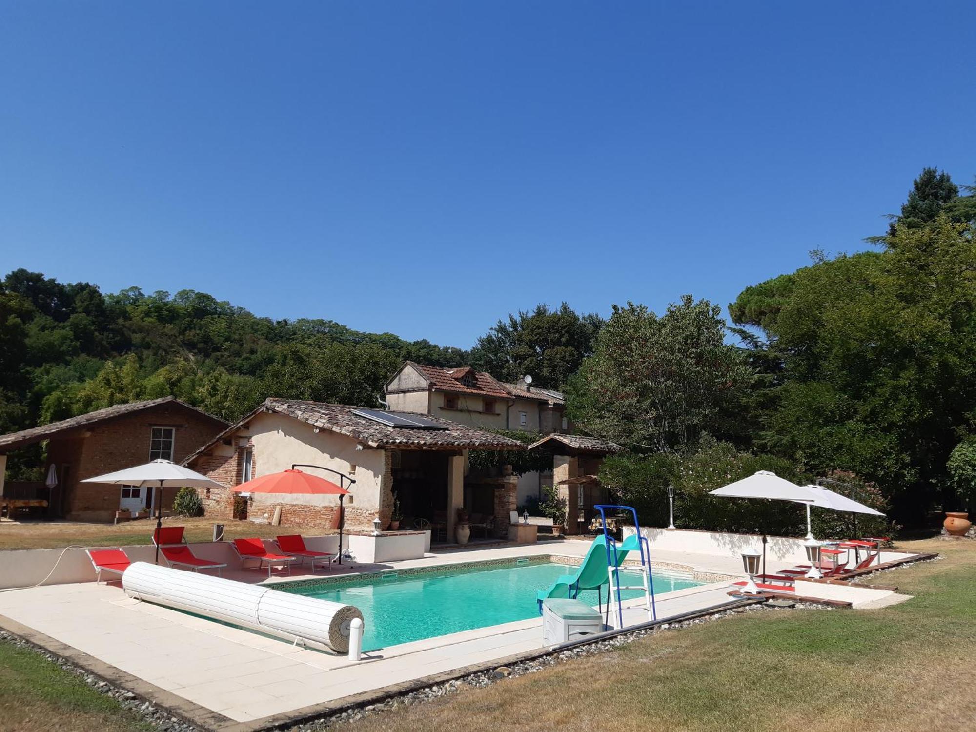 Le Logis Saint Victor Hotel Coufouleux Exterior photo